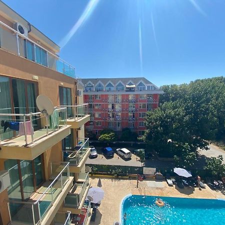 Апартаменты Studio In Amadeus XI Солнечный берег Экстерьер фото