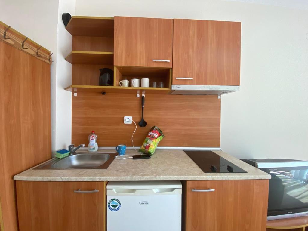 Апартаменты Studio In Amadeus XI Солнечный берег Экстерьер фото