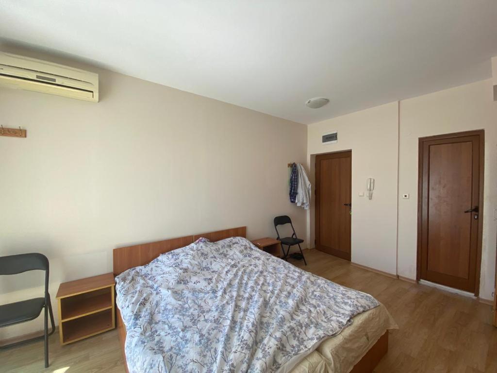 Апартаменты Studio In Amadeus XI Солнечный берег Экстерьер фото